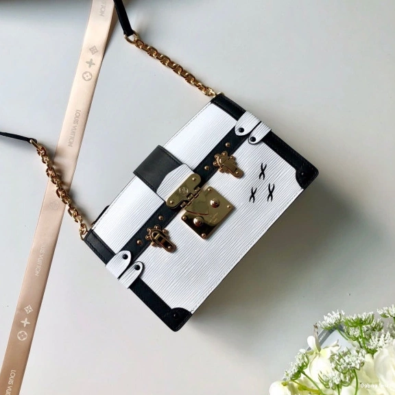 Vuitton Louis TRUNK CLUTCH 0712